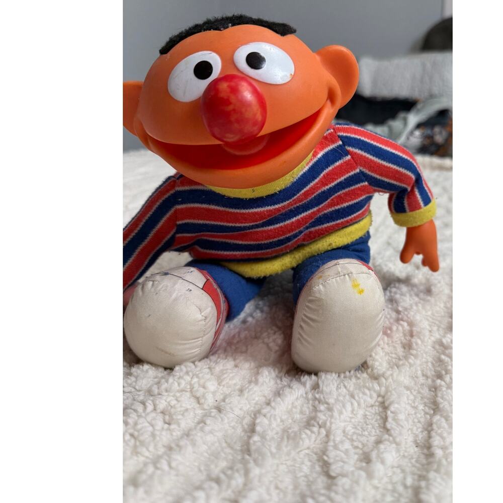 Vintage 80's Sesame‎ Street Earnie Applause Stuffed Doll Nostalgic 70's